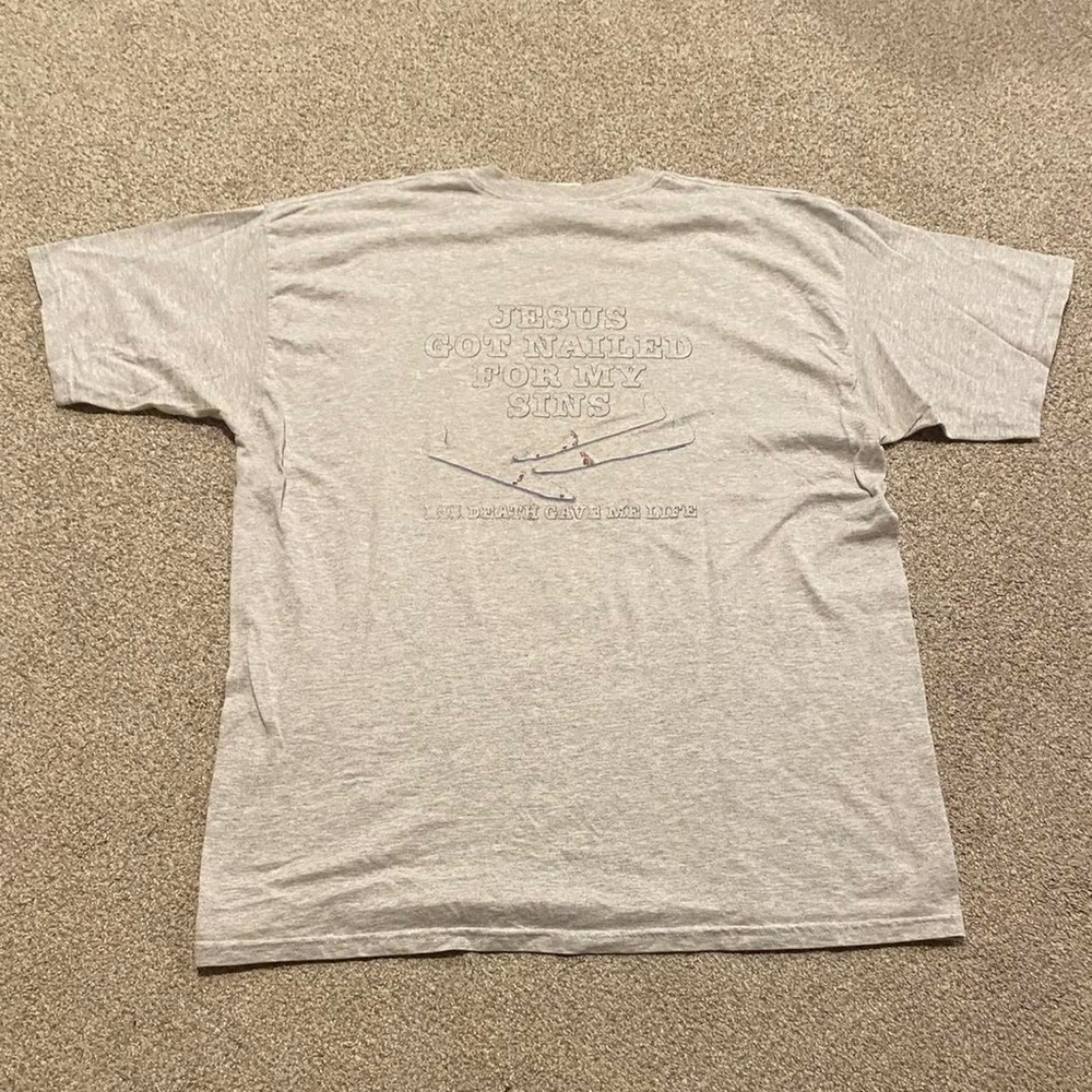 Wtoo Heather Gray Men's Tee with Graphic Message